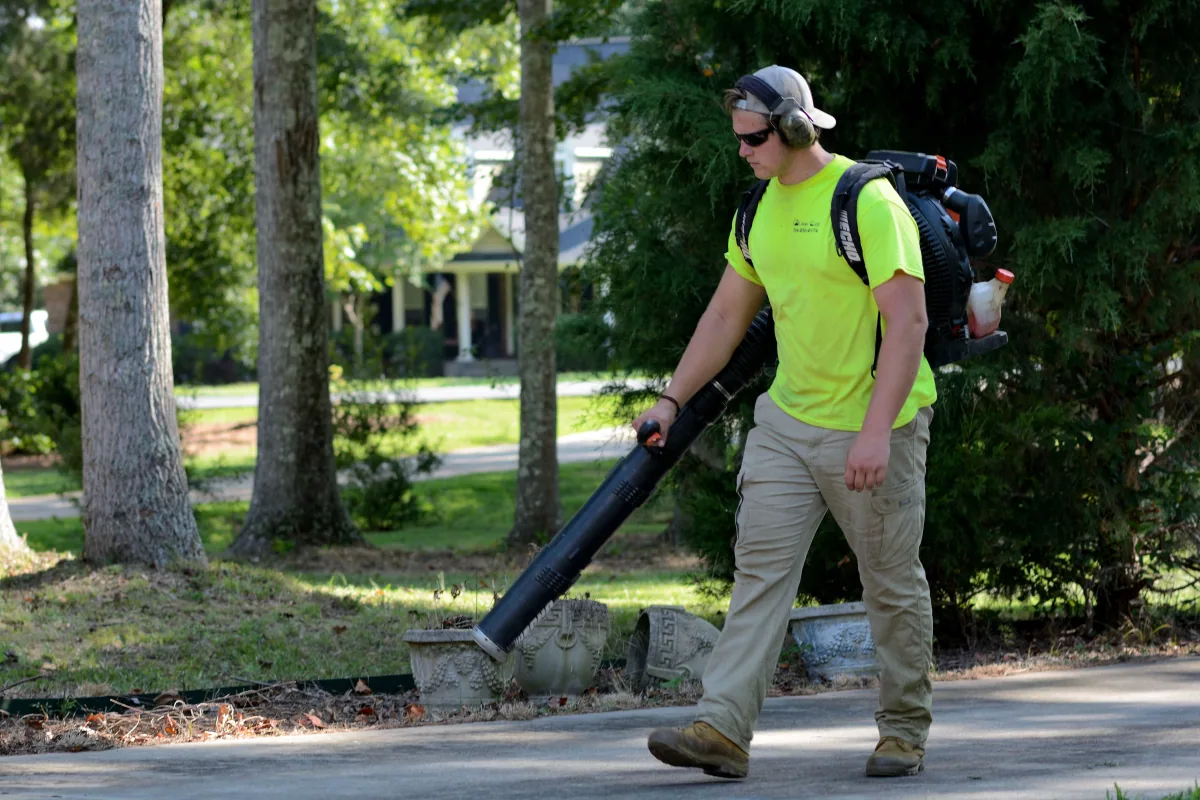 Commercial Tree Services in Baton Rouge, Louisiana